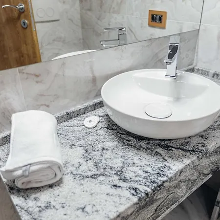 Hotel Livnica 3*